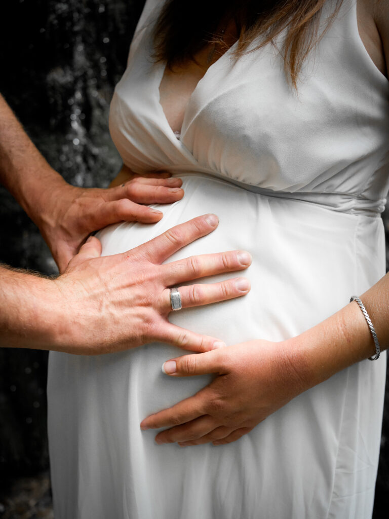 Photographie de grossesse en couple